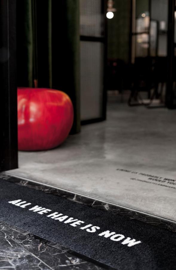 2060 The Newton Hostel Madryt Zewnętrze zdjęcie