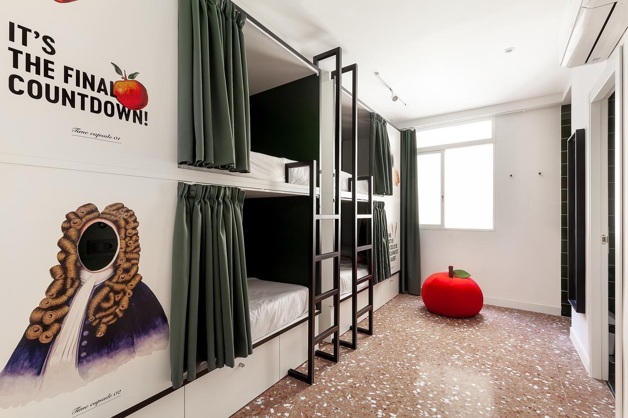 2060 The Newton Hostel Madryt Zewnętrze zdjęcie