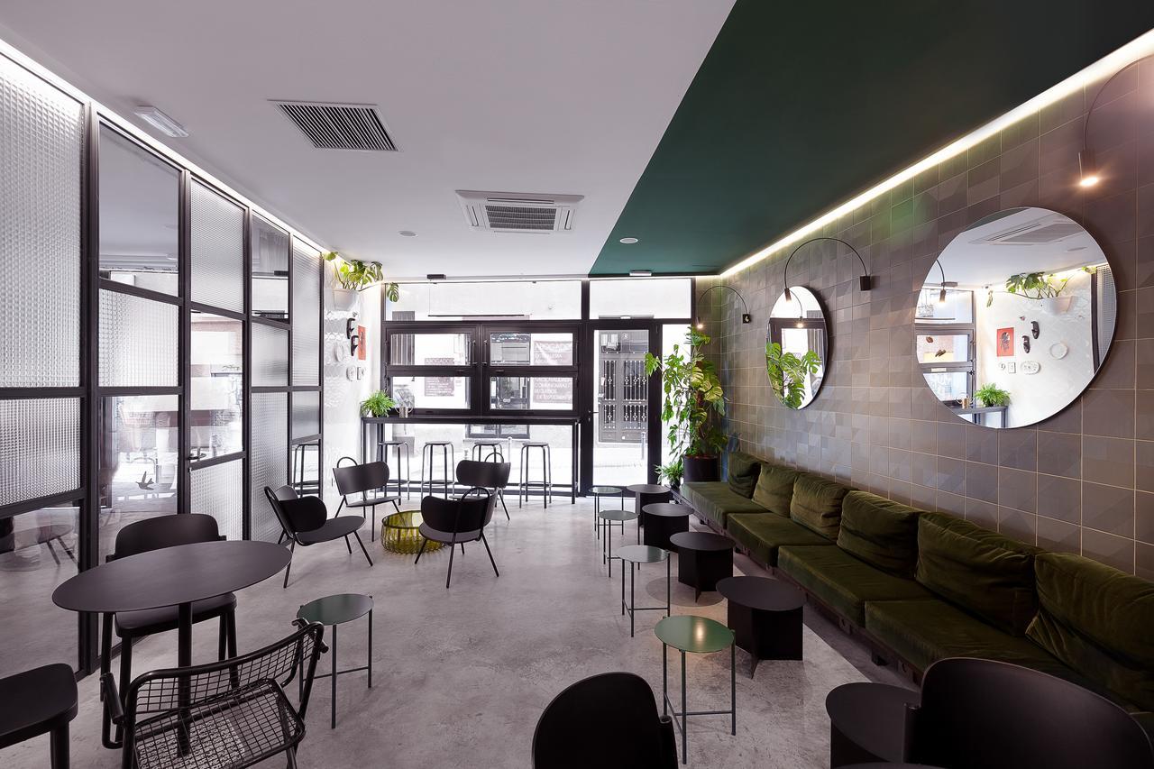 2060 The Newton Hostel Madryt Zewnętrze zdjęcie