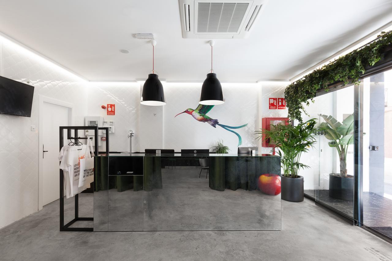2060 The Newton Hostel Madryt Zewnętrze zdjęcie