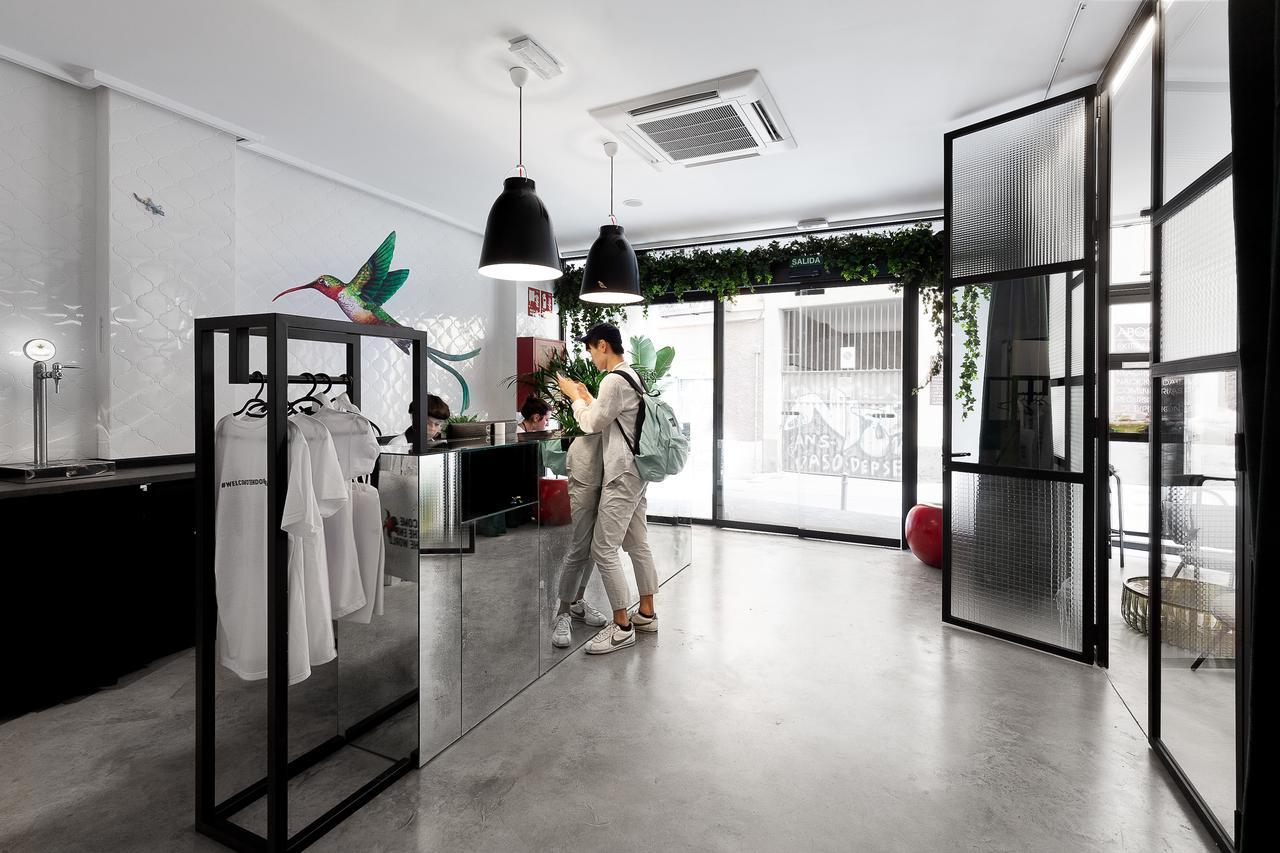 2060 The Newton Hostel Madryt Zewnętrze zdjęcie