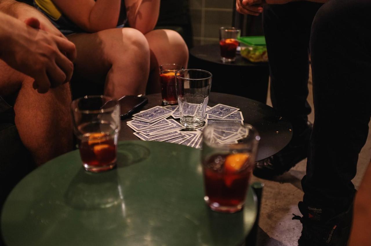 2060 The Newton Hostel Madryt Zewnętrze zdjęcie