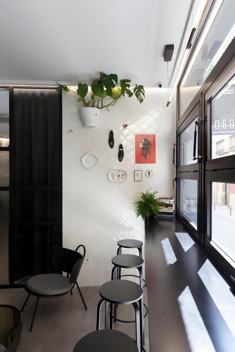 2060 The Newton Hostel Madryt Zewnętrze zdjęcie